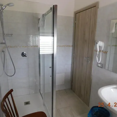 فندق مبيت وإفطار Divino 3*