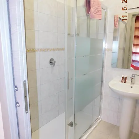 Divino Bed & Breakfast 3*