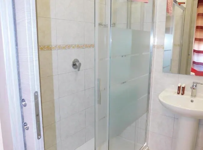 Divino فندق مبيت وإفطار 3*